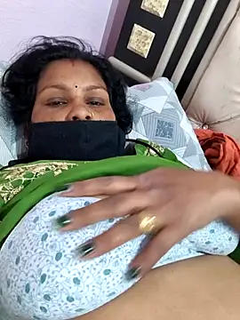 Snapshot of Love-pari077 chatting on March 2026 06:59:01 AM Love-pari077 online show from March 2026 06:59:01 AM