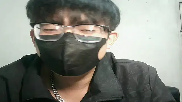 bigbb101011 online show from November 2025 04:07:01 PM