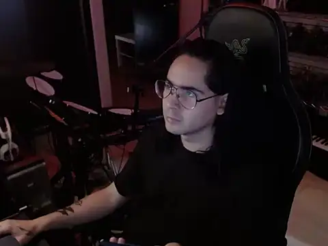 Snapshot of dorrey21 chatting on October 2025 05:13:01 PM dorrey21 online show from October 2025 05:13:01 PM