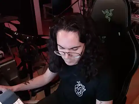 Snapshot of dorrey21 chatting on November 2025 10:41:02 PM dorrey21 online show from November 2025 10:41:02 PM