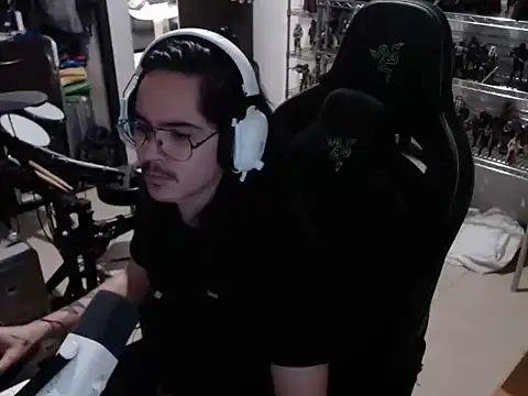 Snapshot of dorrey21 chatting on January 2026 03:53:02 AM dorrey21 online show from January 2026 03:53:02 AM