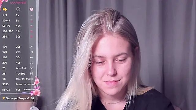 AngelAnty online show from September 2025 04:29:01 PM