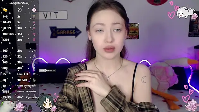 AmourLily online show from February 2026 01:11:02 PM