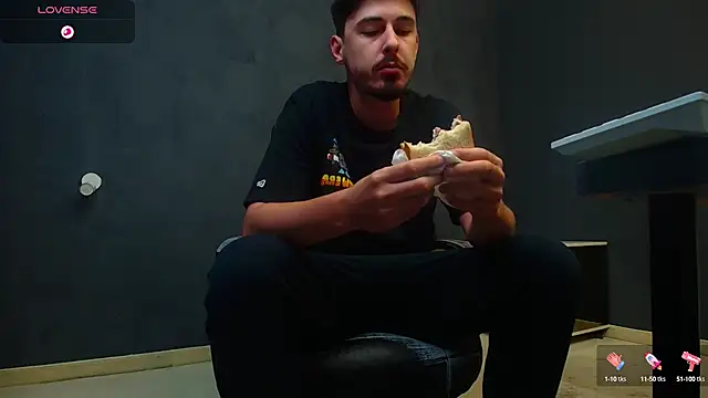 EnzoRace online show from September 2025 05:11:02 AM