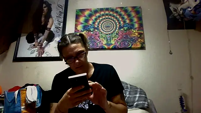 SparklesB1tch online show from October 2025 12:54:01 AM