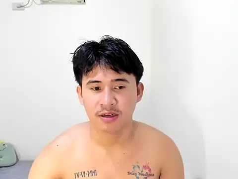 Snapshot of Adim-pinoy146 chatting on July 2026 04:18:01 AM Adim-pinoy146 online show from July 2026 04:18:01 AM