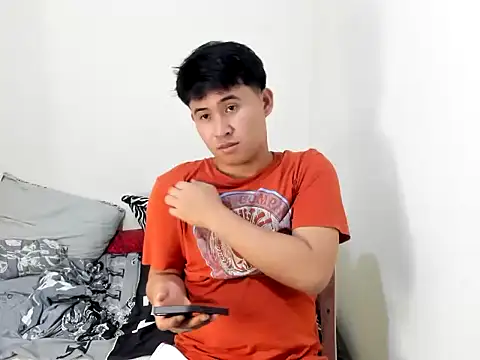 Snapshot of Adim-pinoy146 chatting on July 2026 11:03:01 AM Adim-pinoy146 online show from July 2026 11:03:01 AM