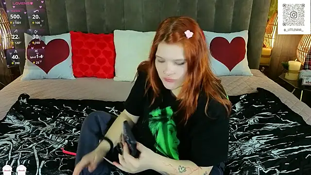 Clumsy Nana online show from February 2026 07:41:02 PM