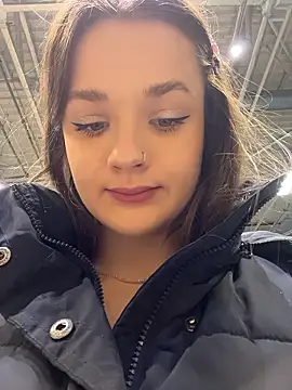 KittyQueeny online show from January 2026 01:17:02 PM