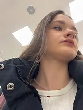 KittyQueeny online show from January 2026 11:15:01 AM