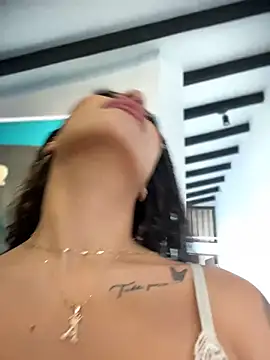 Snapshot of MystiqueXXX chatting on February 2026 01:37:01 PM MystiqueXXX online show from February 2026 01:37:01 PM