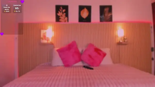 Sirenita petitexoxo online show from July 2026 11:48:01 PM