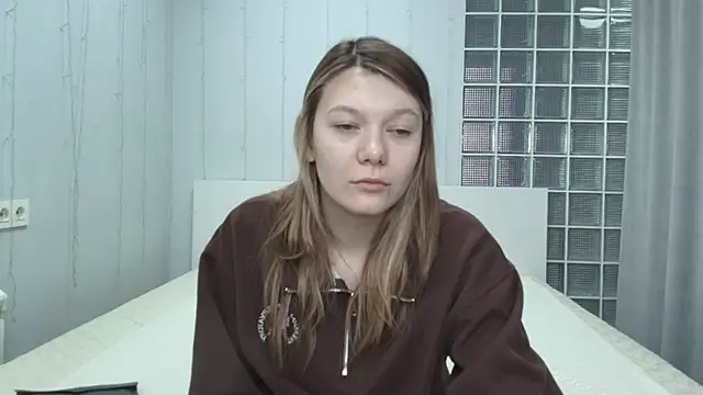 Sunny Sammy online show from April 2026 01:10:01 AM