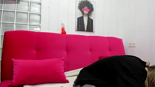 Sunny Sammy online show from April 2026 04:08:02 AM