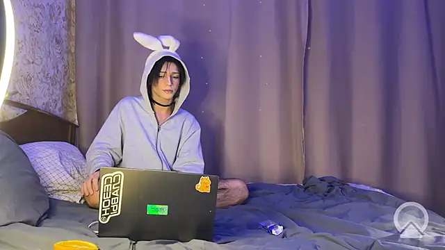 NikGive online show from January 2026 06:24:01 PM