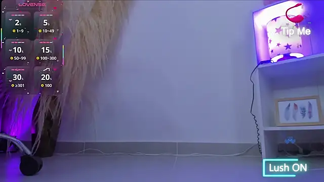 Snapshot of shannel_moss__ chatting on September 2025 11:48:02 PM shannel moss   online show from September 2025 11:48:02 PM