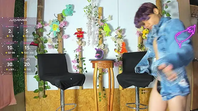 spicy adonhis online show from September 2025 09:58:01 AM