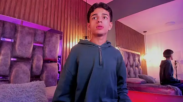 owen  johnson online show from February 2026 12:01:02 PM