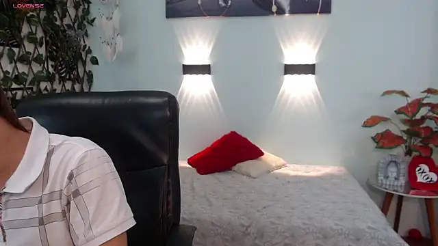 nathanclay online show from September 2025 12:37:01 PM