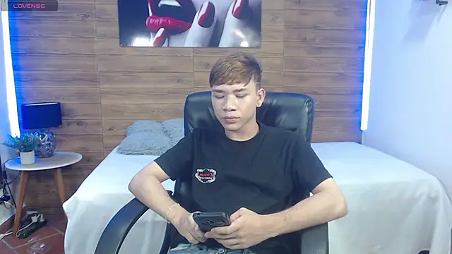 nathanclay online show from March 2026 03:34:01 AM