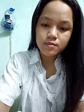 Snapshot of BabySweet-18 chatting on April 2026 11:17:01 PM BabySweet-18 online show from April 2026 11:17:01 PM
