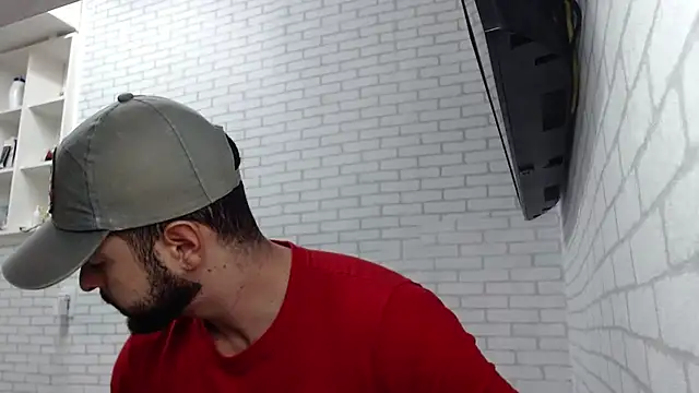 Snapshot of BombeiroHotx chatting on February 2026 05:53:02 PM BombeiroHotx online show from February 2026 05:53:02 PM