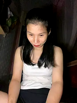 Snapshot of MinHiNi chatting on September 2025 01:10:01 AM MinHiNi online show from September 2025 01:10:01 AM