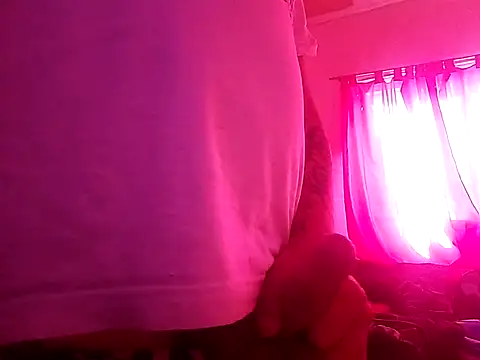 Snapshot of danimay chatting on October 2025 05:52:02 PM danimay online show from October 2025 05:52:02 PM