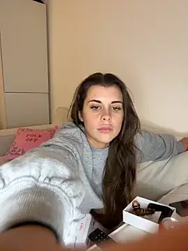 AlitaNova online show from November 2025 08:30:01 PM