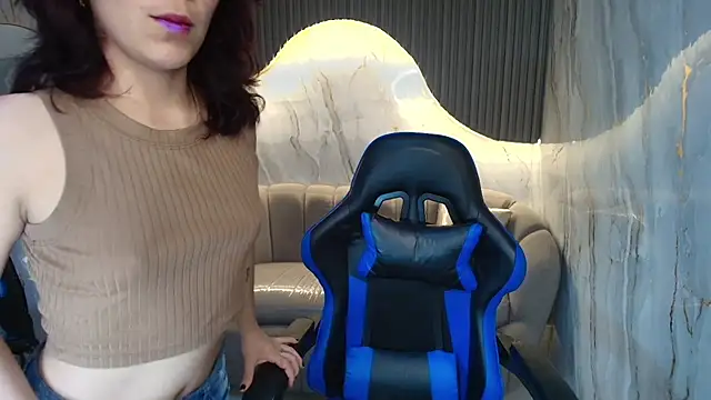 valentina r  online show from November 2025 12:47:01 PM