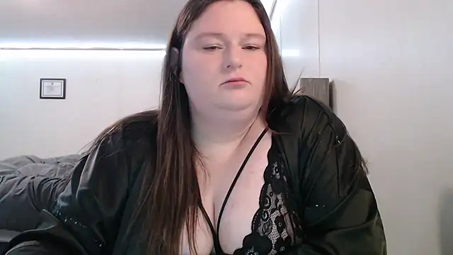 Snapshot of ScarlettRose129 chatting on October 2025 04:29:02 AM ScarlettRose129 online show from October 2025 04:29:02 AM