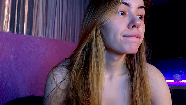 Snapshot of telari0l0ve chatting on November 2025 06:38:02 AM telari0l0ve online show from November 2025 06:38:02 AM