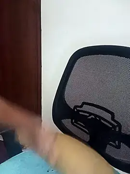 Tamil kavinila online show from February 2026 11:27:02 AM