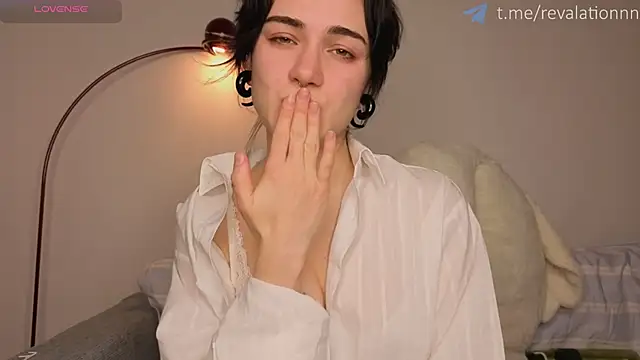 Snapshot of revalation_ chatting on December 2025 04:27:01 PM revalation online show from December 2025 04:27:01 PM