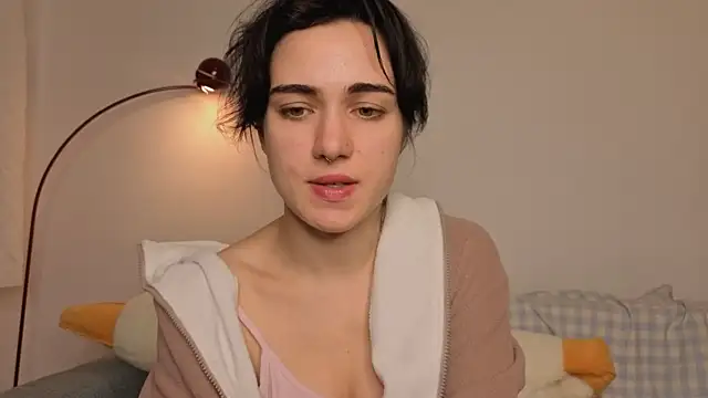 Snapshot of revalation_ chatting on December 2025 04:26:01 PM revalation online show from December 2025 04:26:01 PM