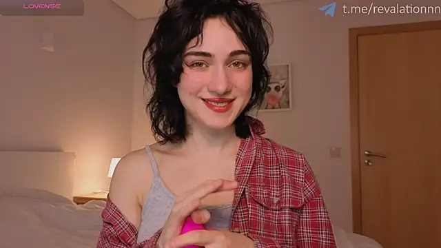 Snapshot of revalation_ chatting on January 2026 03:38:01 PM revalation online show from January 2026 03:38:01 PM