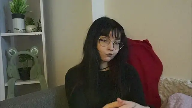 BereniceBattersby online show from September 2025 08:45:01 PM