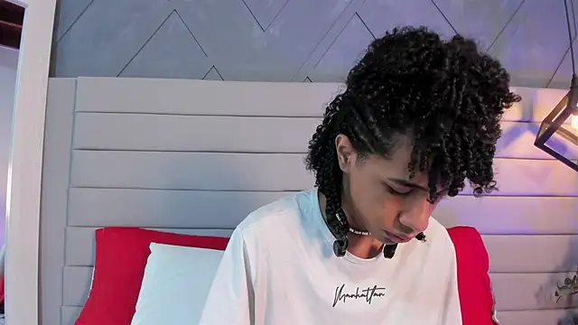 Johan gz  online show from November 2025 11:53:02 AM