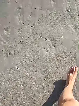 sarahkat86 online show from November 2025 01:31:01 PM