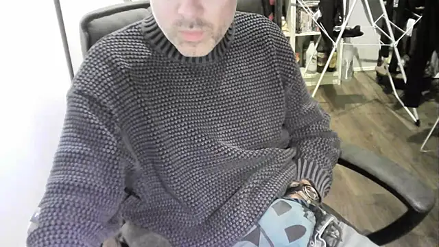 Snapshot of Chrisprngr chatting on February 2026 05:00:02 PM Chrisprngr online show from February 2026 05:00:02 PM