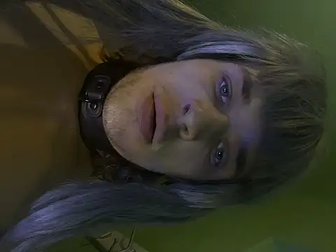 emilydee666 online show from March 2026 03:28:02 AM