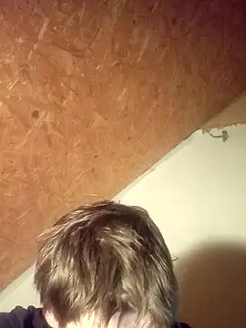 Salon1986 online show from October 2025 10:53:02 PM