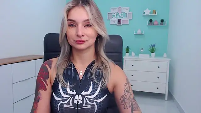 LilFleurish online show from October 2025 05:20:02 AM