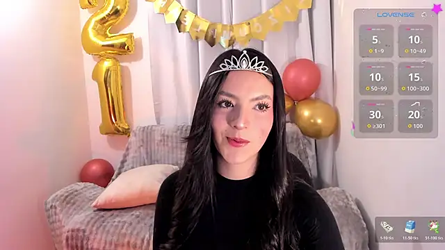 Snapshot of sarah_saenz_ chatting on February 2026 05:06:02 AM sarah saenz online show from February 2026 05:06:02 AM