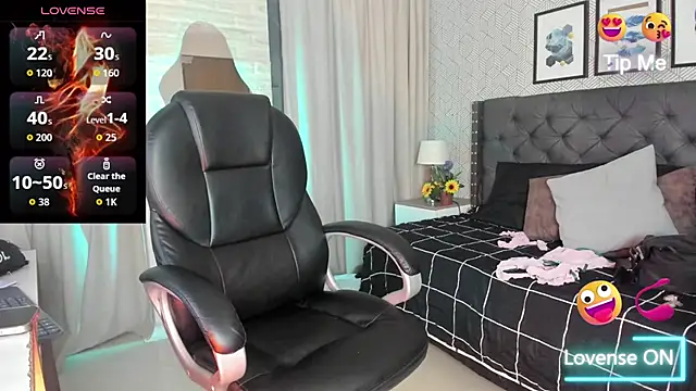 sweet  vanessa1 online show from November 2025 03:37:02 AM