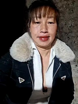 ngocngoc cute online show from March 2026 10:38:01 PM