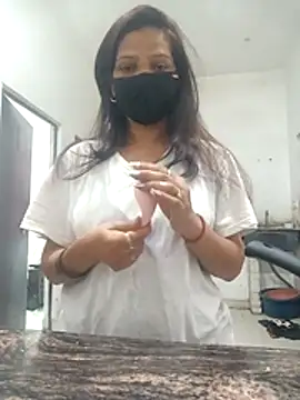 Snapshot of soni_yhakur chatting on April 2026 01:08:01 AM soni yhakur online show from April 2026 01:08:01 AM