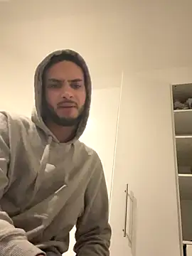 Gipsyboysteve online show from November 2025 09:37:02 PM