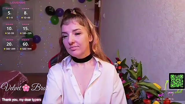 QueenInSilence online show from November 2025 11:14:02 PM