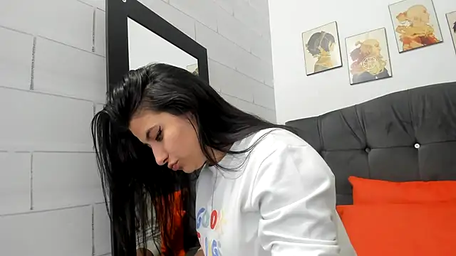 Snapshot of _Roxxxane_09 chatting on September 2025 08:21:02 PM Roxxxane 09 online show from September 2025 08:21:02 PM